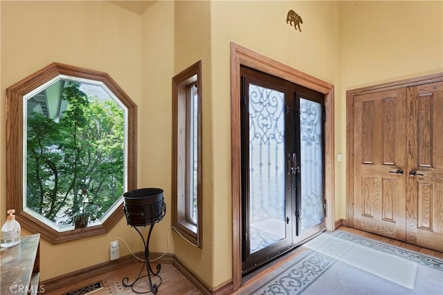 1031 Black Oaks Dr, Lake Arrowhead, CA 92352 - entrance foyer with french doors and baseboards