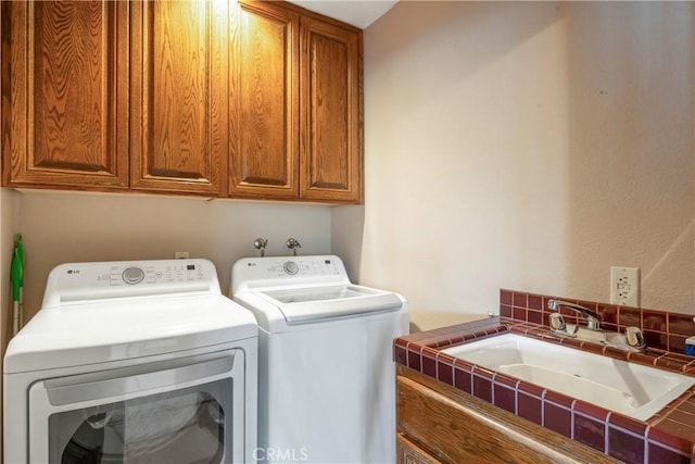 1031 Black Oaks Dr, Lake Arrowhead, CA 92352 - laundry room with cabinet space and separate washer and dryer