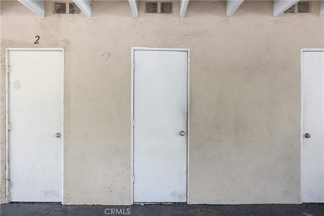 garage with visible vents