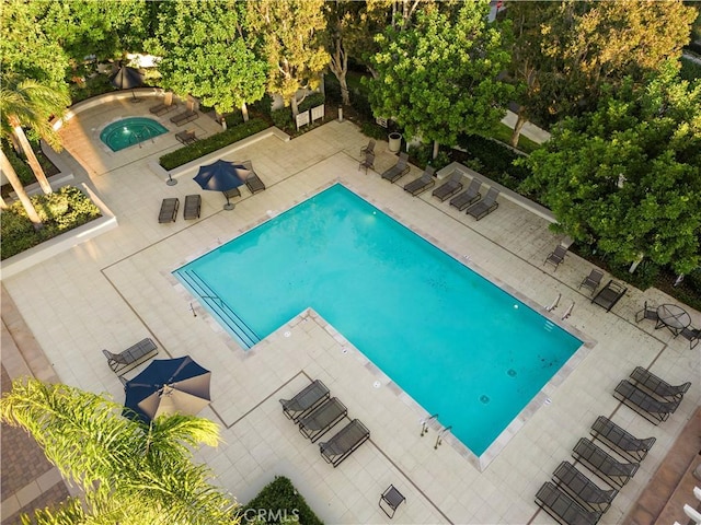 14 Belaire, Laguna Niguel, CA 92677 - pool with a hot tub and a patio area
