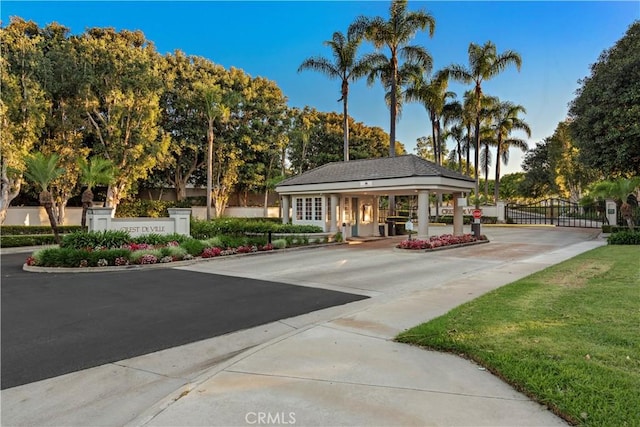 14 Belaire, Laguna Niguel, CA 92677 - view of home's community with fence and a gate