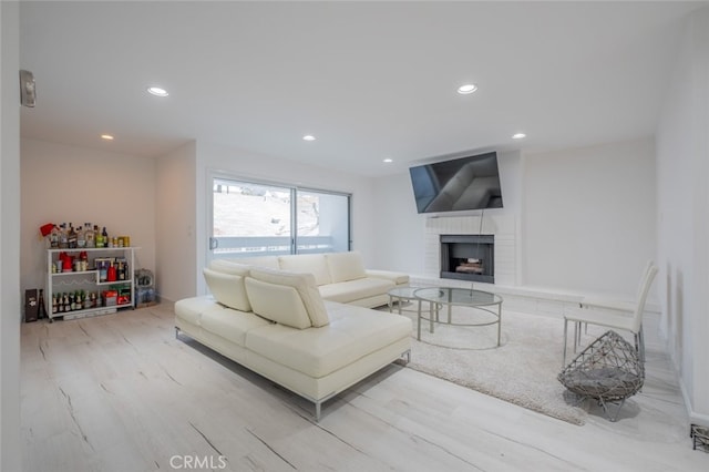 930 California Ave Unit 105, Santa Monica, CA 90403 - photo 14