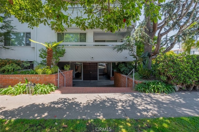 930 California Ave Unit 105, Santa Monica, CA 90403 - photo 1