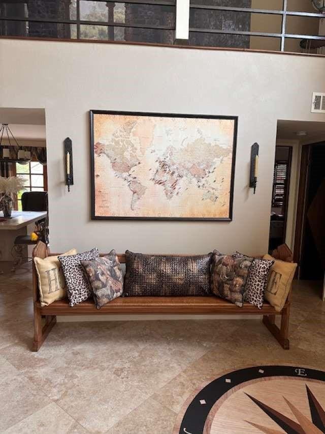 61 Paseo Esplendido, Camarillo, CA 93010 - living area with visible vents and a high ceiling