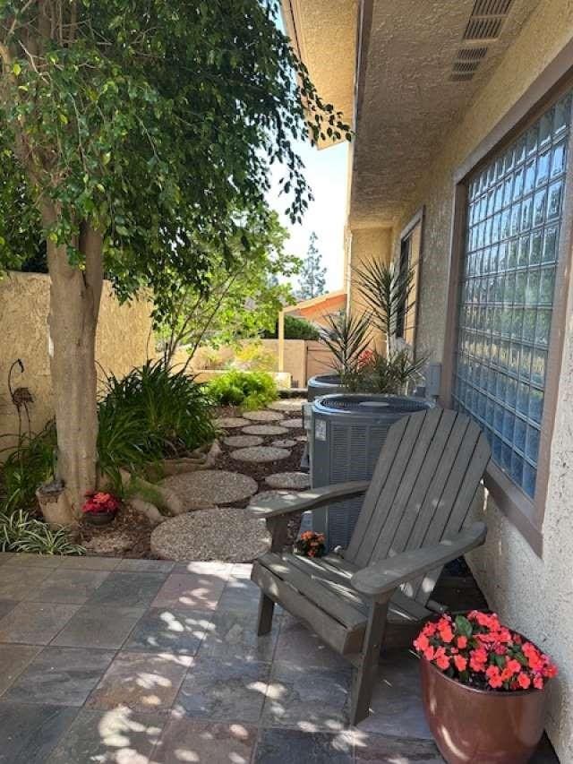 61 Paseo Esplendido, Camarillo, CA 93010 - view of patio / terrace featuring fence