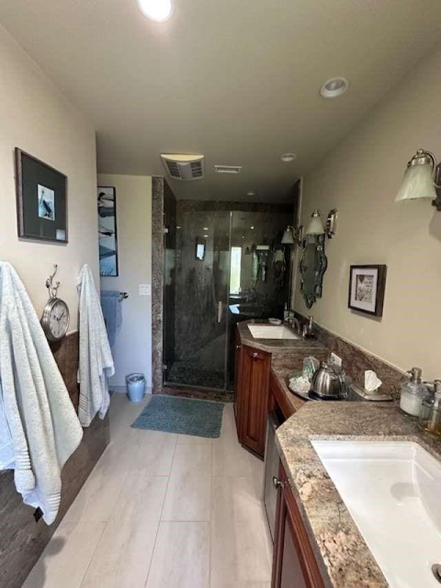 61 Paseo Esplendido, Camarillo, CA 93010 - bathroom featuring a stall shower, visible vents, recessed lighting, and vanity