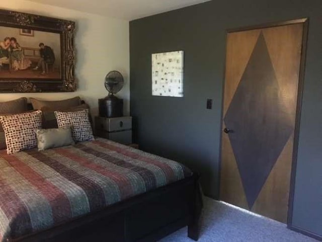 61 Paseo Esplendido, Camarillo, CA 93010 - bedroom featuring carpet floors