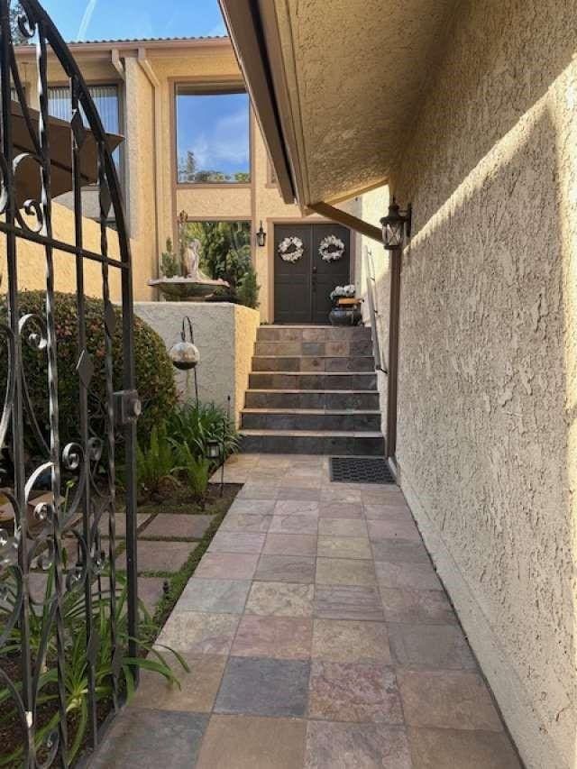 61 Paseo Esplendido, Camarillo, CA 93010 - exterior space featuring a gate