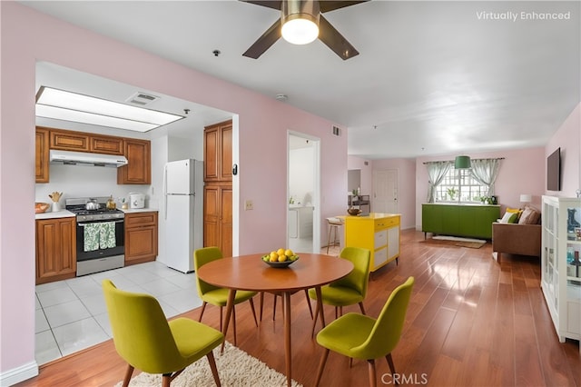 119 N Alhambra Ave Unit D, Monterey Park, CA 91755 - dining area with ceiling fan and light wood finished floors