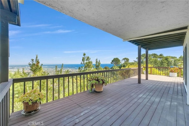 30062 Grandpoint Ln, Rancho Palos Verdes, CA 90275 - wooden deck with a water view
