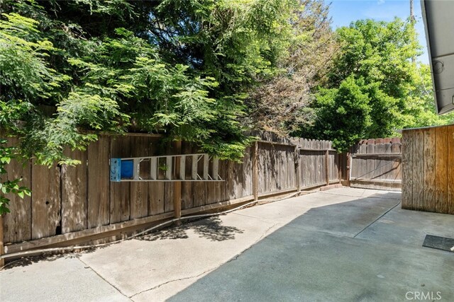 9137 Midway, Durham, CA 95938 - view of patio / terrace with fence