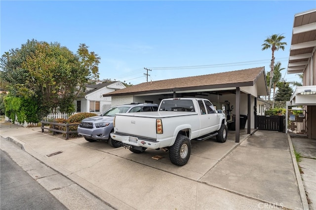 129 Avenida Rosa, San Clemente, CA 92672 - view of front of property with fence and a gate