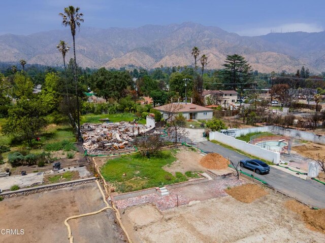 1289 E Calaveras St, Altadena, CA 91001