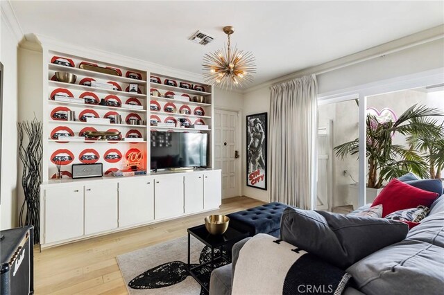 1335 Londonderry Pl, Los Angeles, CA 90069 - photo 12
