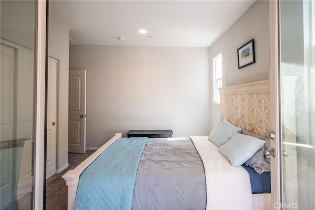 bedroom with carpet flooring