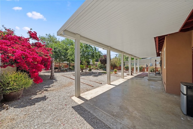 7752 Willow Ave, Riverside, CA 92504 - view of patio featuring a fenced backyard