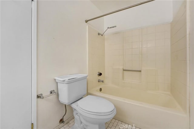 11300 Foothill Blvd Unit 97, Sylmar, CA 91342 - full bathroom featuring tile patterned floors, toilet, and  shower combination