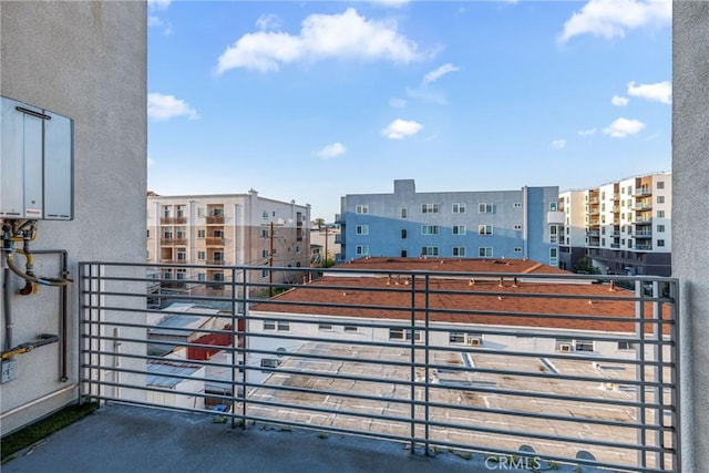 1055 S Serrano Ave Unit 502, Los Angeles, CA 90006 - balcony with water heater