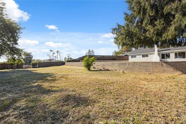 18128 Cari Ln, Yorba Linda, CA 92886 - view of yard featuring fence