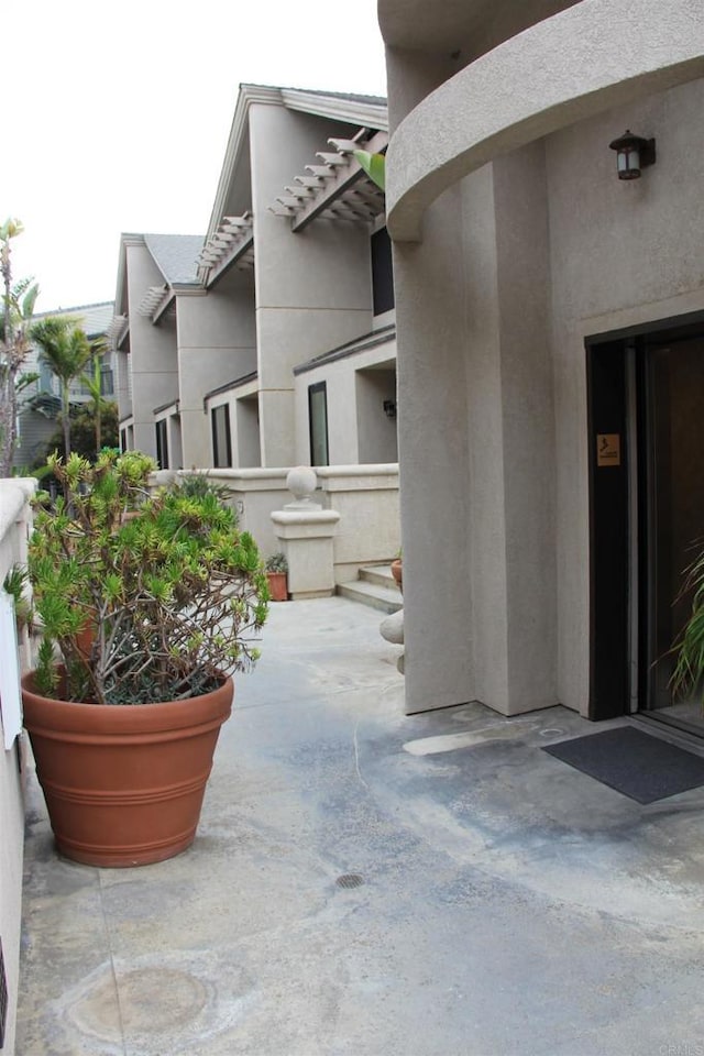 922 Sealane Dr Unit B, Encinitas, CA 92024 - surrounding community featuring a patio area