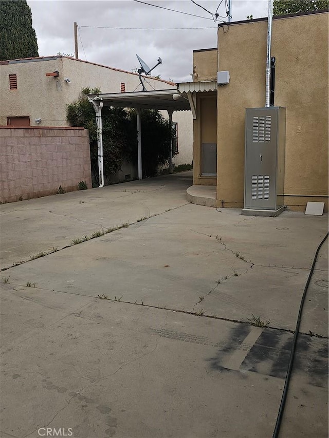 44645 Fig Ave, Lancaster, CA 93534 - view of patio