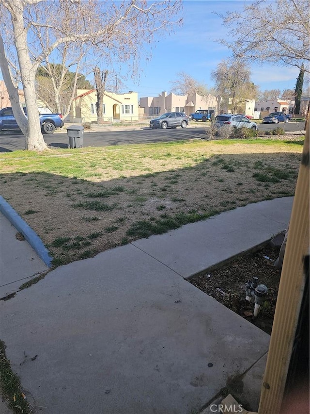 44645 Fig Ave, Lancaster, CA 93534 - view of yard with a residential view