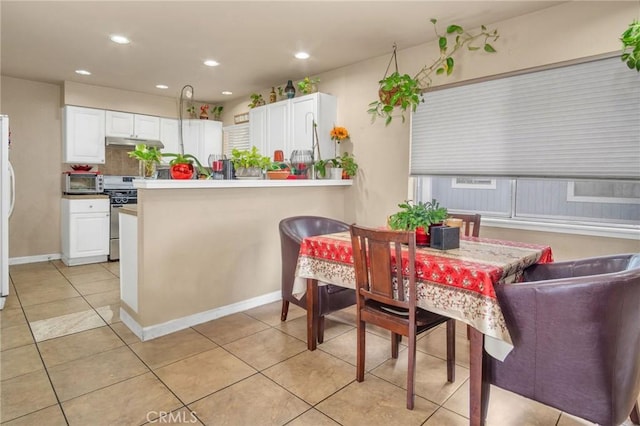 1925 Glenoaks Blvd, Unit San Fernando, CA 91340 - dining room featuring light tile patterned floors, recessed lighting, and baseboards