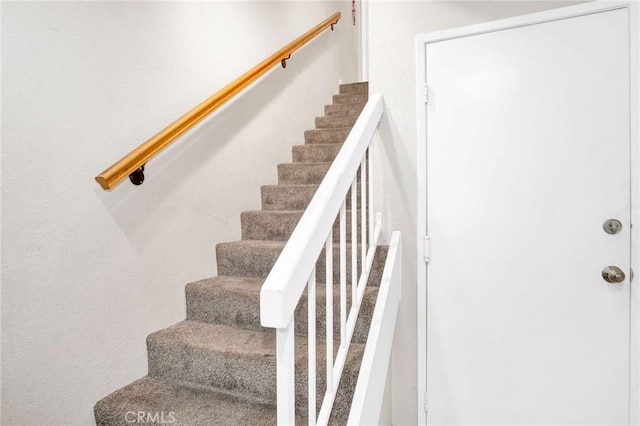 1925 Glenoaks Blvd, Unit San Fernando, CA 91340 - view of stairway