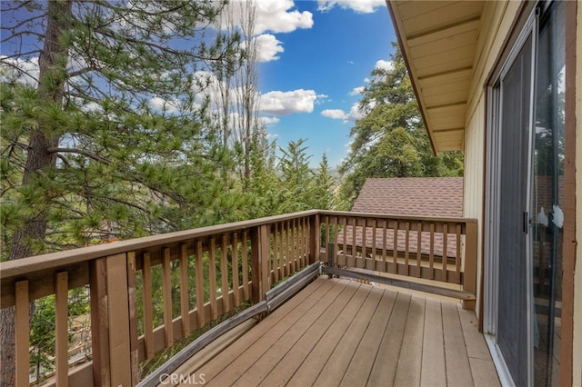 2368 Pine Dr, Running Springs, CA 92382 - view of wooden terrace