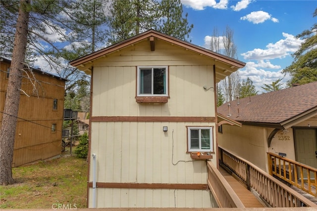 2368 Pine Dr, Running Springs, CA 92382 - view of side of home