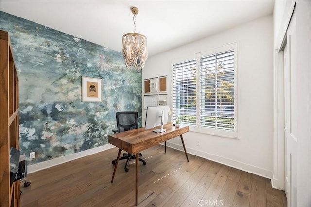 1253 Viejo Hills Dr, Lake Forest, CA 92610 - office space with baseboards, wallpapered walls, wood finished floors, a chandelier, and an accent wall