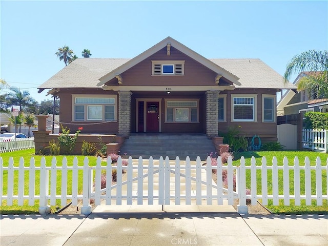 530 S Broadway, Santa Ana, CA 92701 - view of front of home with a porch