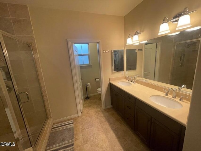 1117 Patel Pl, Duarte, CA 91010 - full bath with toilet, a shower stall, and a sink