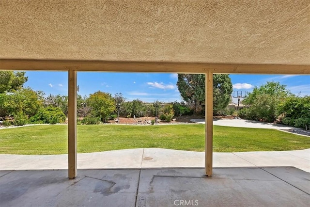 12395 Yorkshire Dr, Apple Valley, CA 92308 - photo 35
