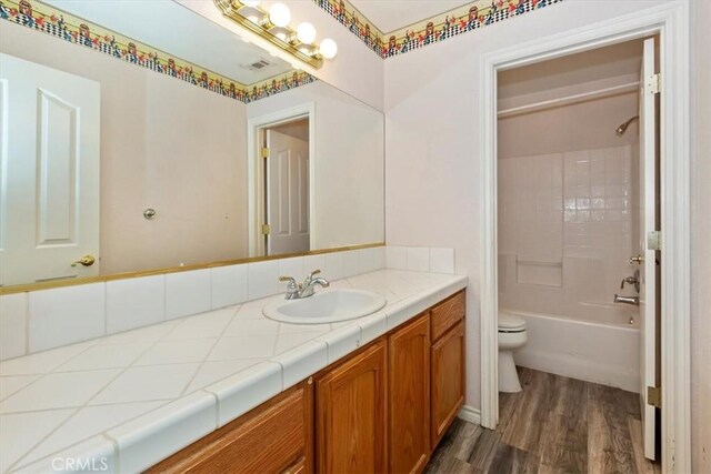 12395 Yorkshire Dr, Apple Valley, CA 92308 - photo 15