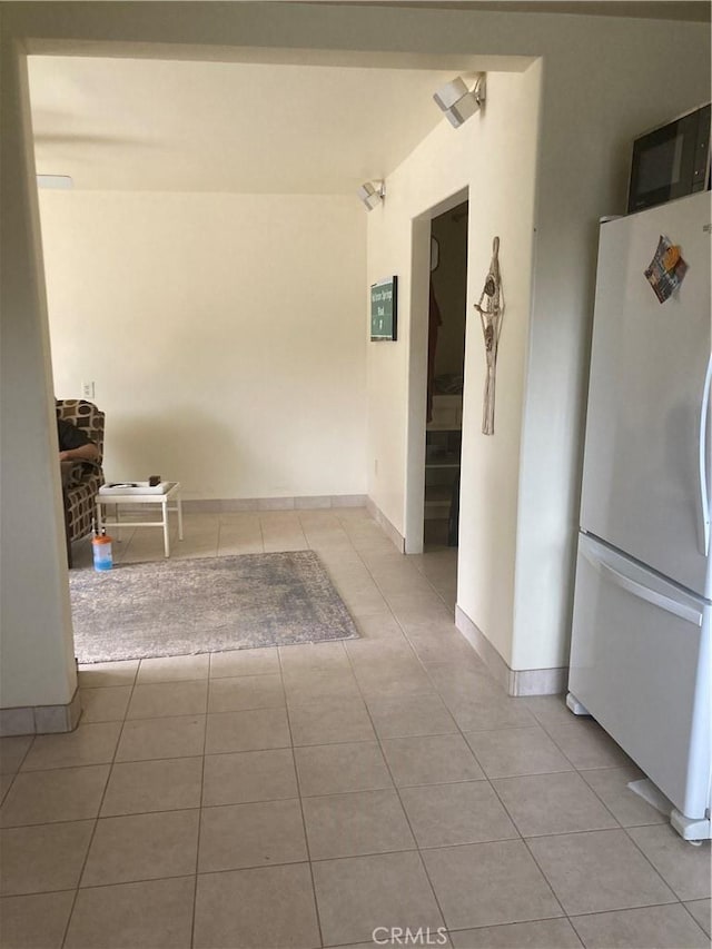 2235 Willow Rd, Arroyo Grande, CA 93420 - hall with light tile patterned flooring and baseboards
