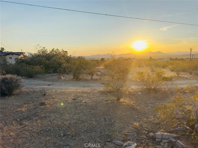 1 Old Mine Rd, Apple Valley, CA 92307 - photo 4