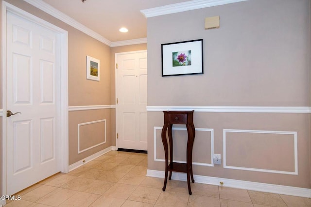 interior space with recessed lighting, ornamental molding, baseboards, and light tile patterned floors