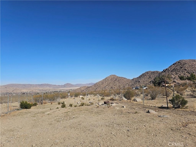 31940 Zircon Rd, Lucerne Valley, CA 92356 - property view of mountains