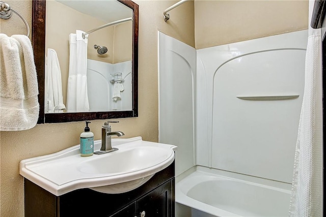 3871 San Mateo Ave, Riverside, CA 92504 - bathroom with shower / bath combo with shower curtain and vanity