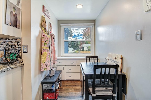 3871 San Mateo Ave, Riverside, CA 92504 - dining room with dark wood finished floors