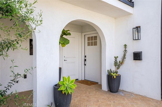 317 Via Lido Nord, Newport Beach, CA 92663 - view of exterior entry with stucco siding