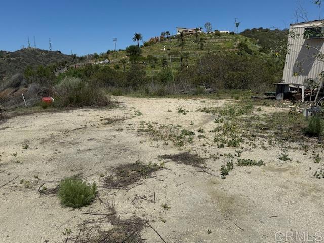 121 Avo Dr, Fallbrook, CA 92028