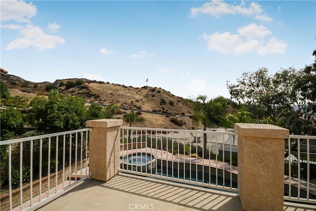 30526 Beryl Pl, Castaic, CA 91384 - balcony featuring a mountain view and an in ground hot tub