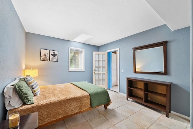 1994 Warmlands Ave, Vista, CA 92084 - tiled bedroom featuring a skylight