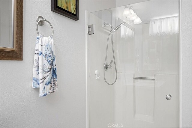 875 S Rexford St, Rialto, CA 92376 - bathroom featuring a walk in shower