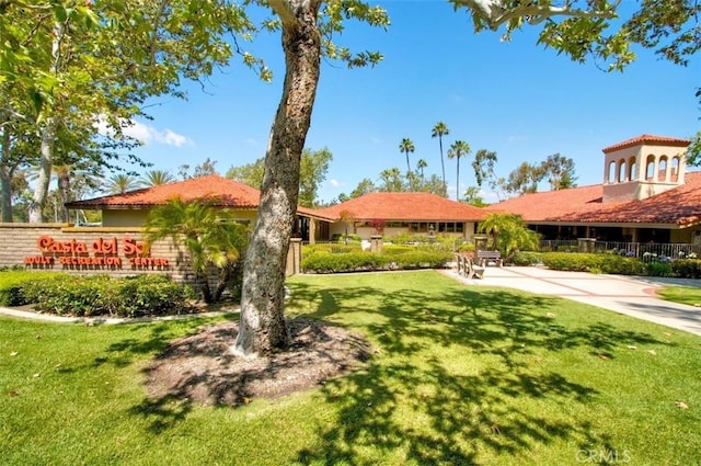 23692 Villena, Mission Viejo, CA 92692 - exterior space with a front lawn and stucco siding