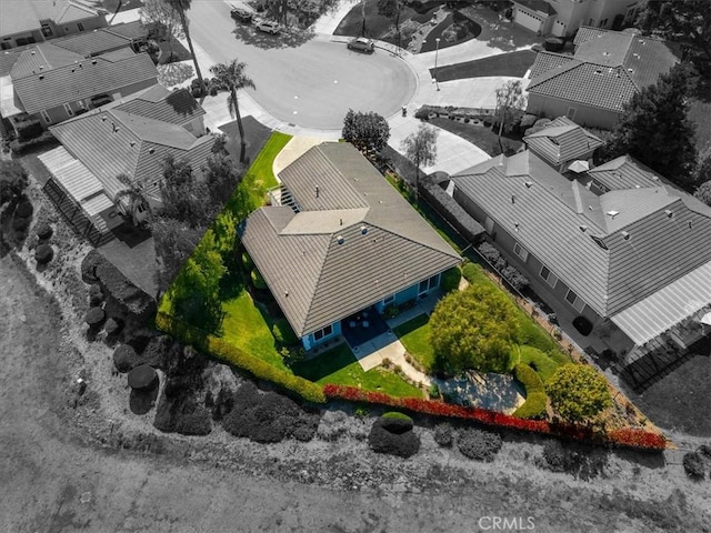 birds eye view of property featuring a residential view