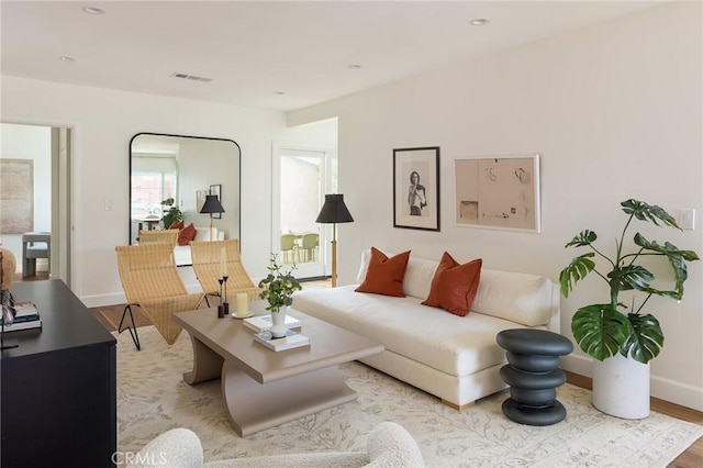 13310 Zanja St, Los Angeles, CA 90066 - photo 3