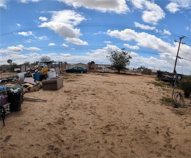 14136 Osage Rd, Apple Valley, CA 92307 - view of yard featuring fence